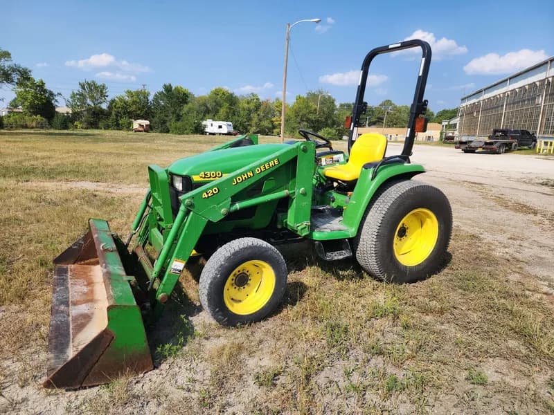 Farm & Construction Auction, view 8