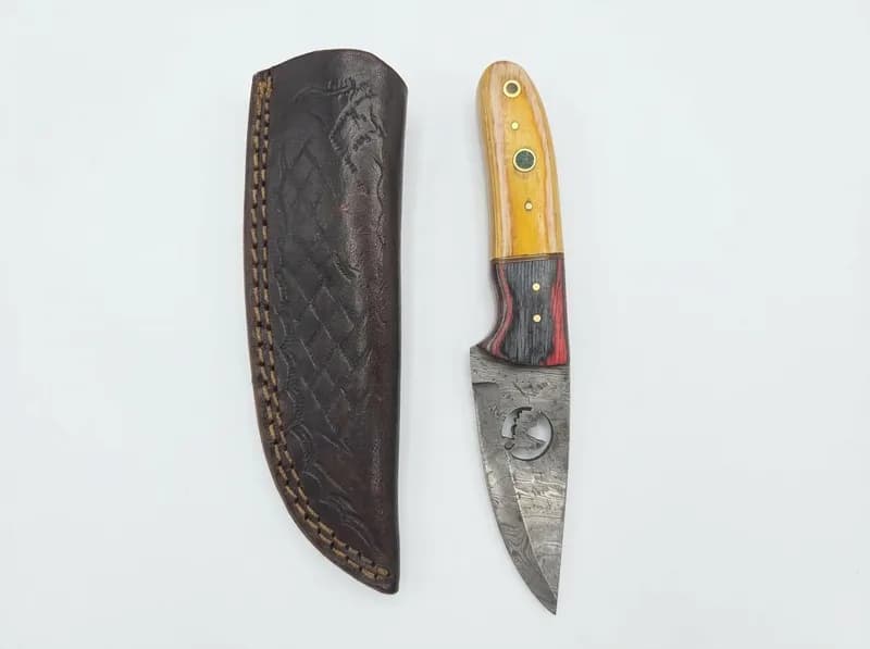 (56) Damascus Pattern Hunting & Folding Knives w/ Leather Sheaths | Free Shipping!, close-up view